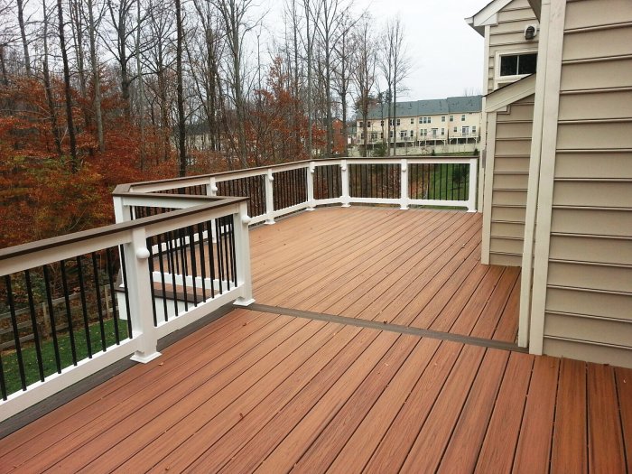 outdoor deck