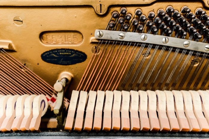 piano hammers, bridge and strings