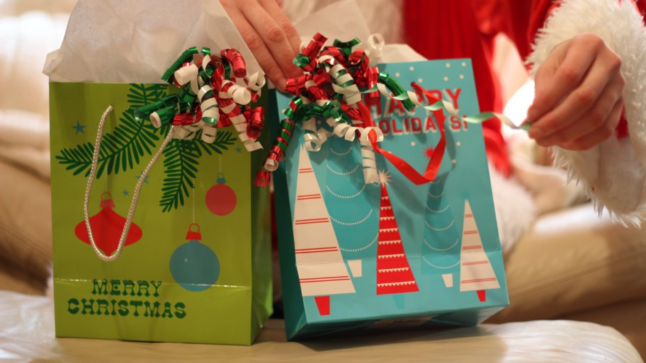 Declutter Your Gift List How To Give Useful Christmas Presents Angi Angie S List