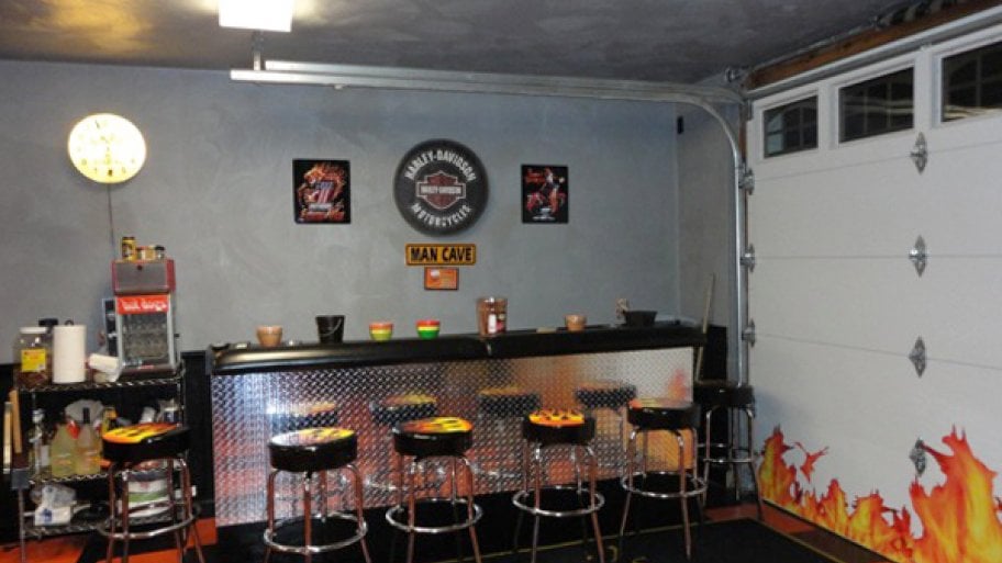Harley Davidson-themed man cave