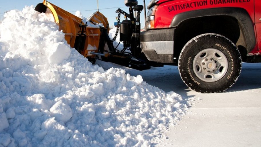 snow removal contractor